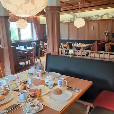 Hotell Alphotel Incl National Park Sommercard