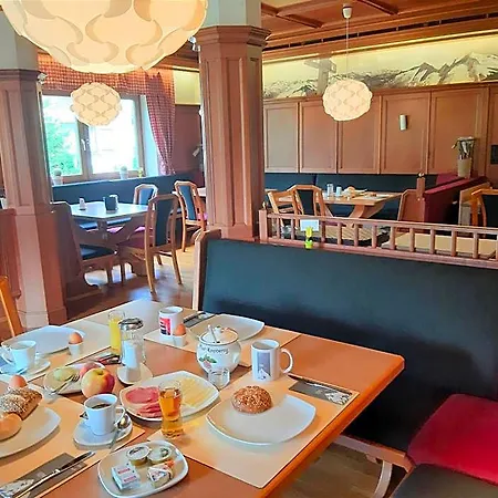 酒店 Alphotel Incl National Park Sommercard 米特西尔