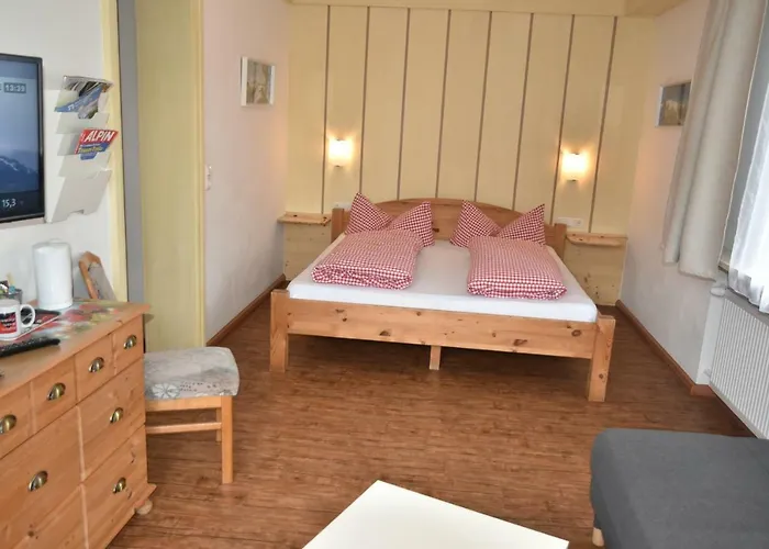 Alphotel